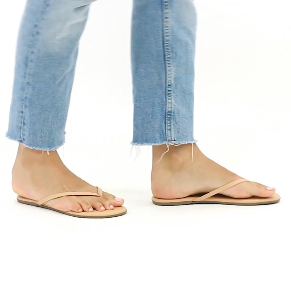 TKEES Sunkissed Nude Flip Flops Size 5